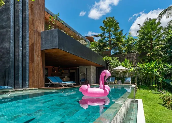 Sandro - 3br Escape, Lush Jungle Views & Pool Ubud
