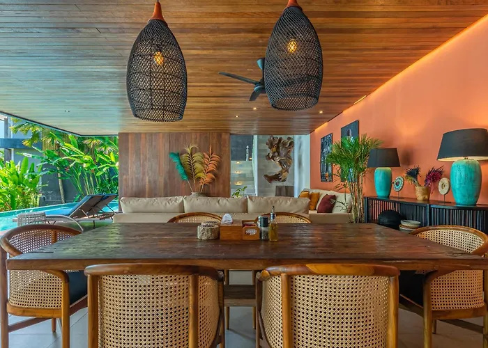 Sandro - 3br Escape, Lush Jungle Views & Pool * Ubud
