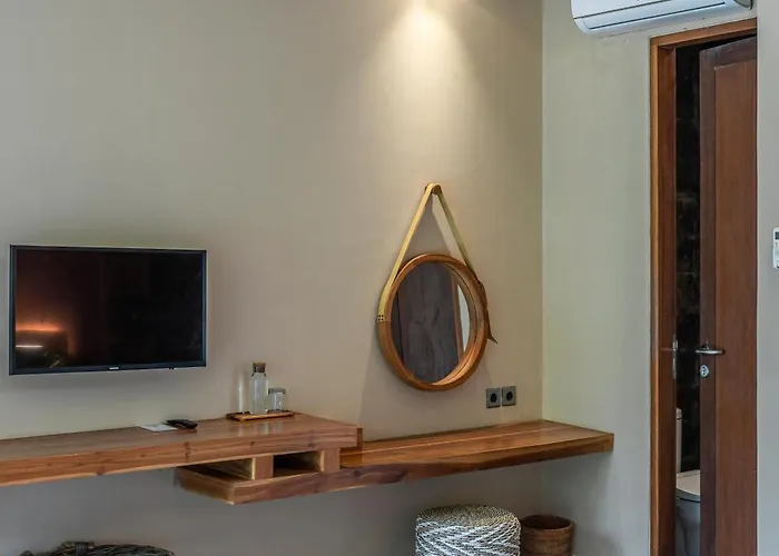 Villa Sandro - 3br Escape, Lush Jungle Views & Pool *