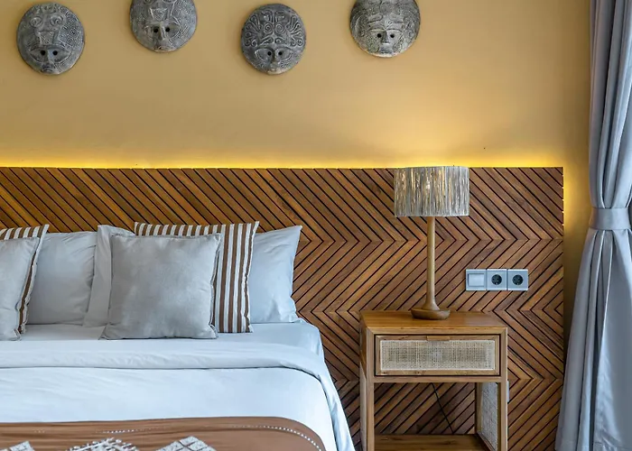 Sandro - 3br Escape, Lush Jungle Views & Pool Villa Ubud