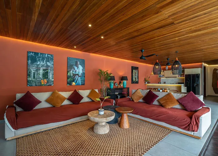 Sandro - 3br Escape, Lush Jungle Views & Pool *