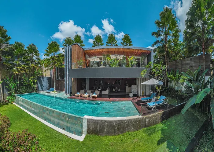 Sandro - 3br Escape, Lush Jungle Views & Pool ヴィラ ウブド
